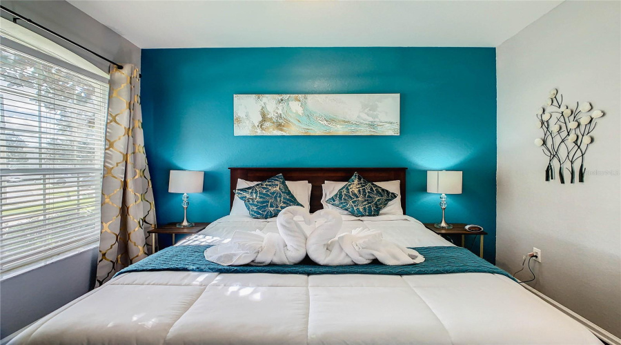 KISSIMMEE, Florida 34747, 6 Bedrooms Bedrooms, ,3 BathroomsBathrooms,Residential,For Sale,BASNETT,0,MFRO6364292