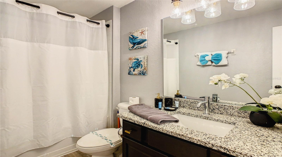 KISSIMMEE, Florida 34747, 6 Bedrooms Bedrooms, ,3 BathroomsBathrooms,Residential,For Sale,BASNETT,0,MFRO6364292