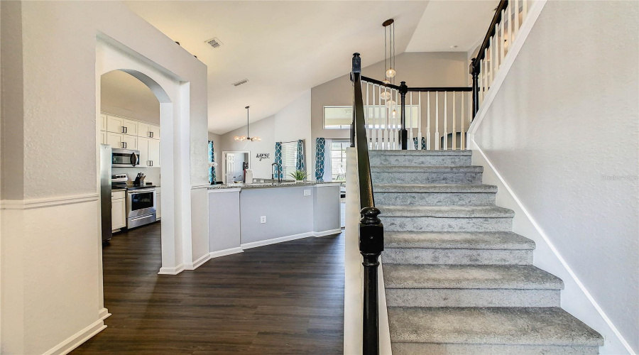 KISSIMMEE, Florida 34747, 6 Bedrooms Bedrooms, ,3 BathroomsBathrooms,Residential,For Sale,BASNETT,0,MFRO6364292