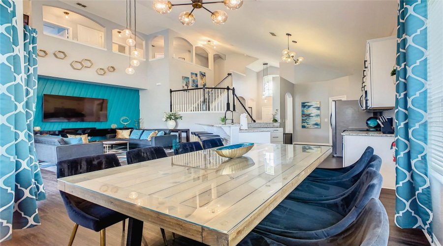 KISSIMMEE, Florida 34747, 6 Bedrooms Bedrooms, ,3 BathroomsBathrooms,Residential,For Sale,BASNETT,0,MFRO6364292