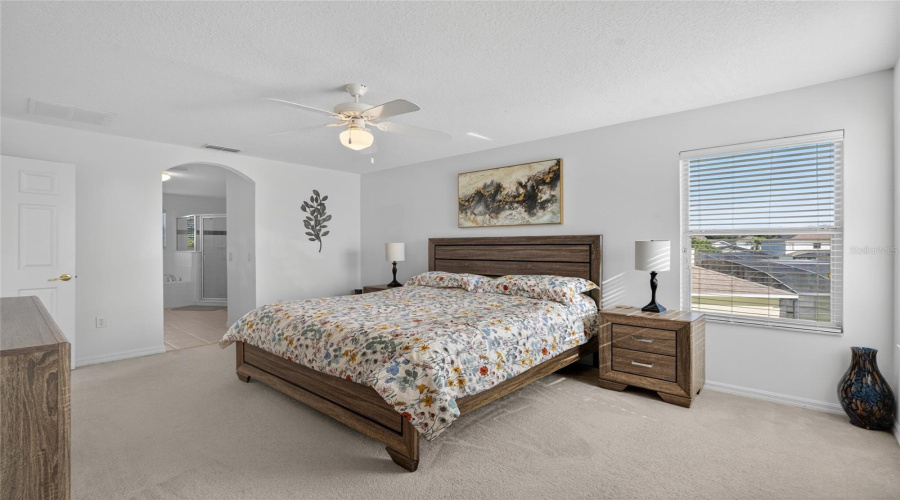 Upstairs primary bedroom