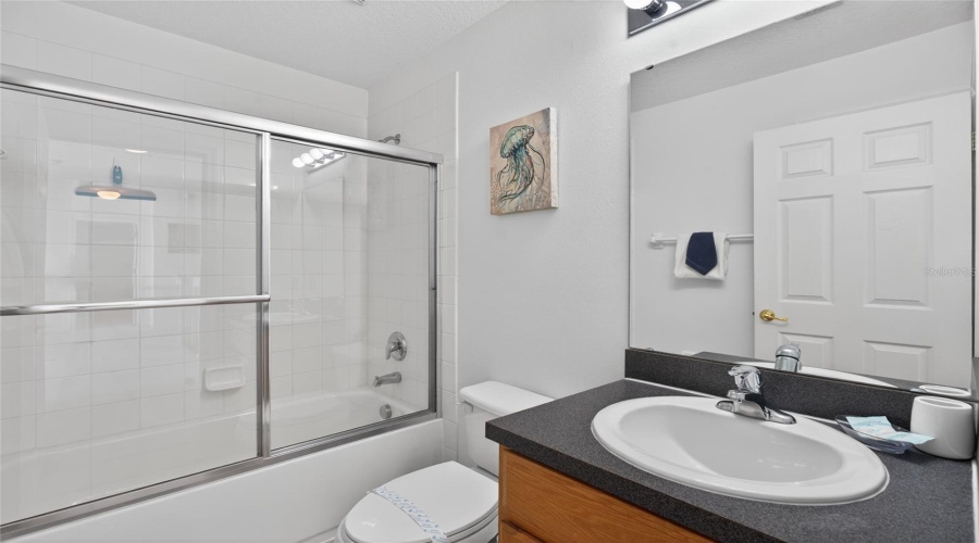 Jack n Jill shared bathroom upstairs