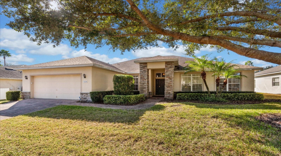 DAVENPORT, Florida 33896, 4 Bedrooms Bedrooms, ,3 BathroomsBathrooms,Residential,For Sale,BURFORD,0,MFRO6363945