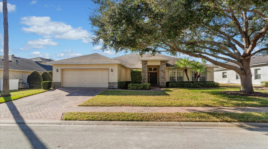 DAVENPORT, Florida 33896, 4 Bedrooms Bedrooms, ,3 BathroomsBathrooms,Residential,For Sale,BURFORD,0,MFRO6363945