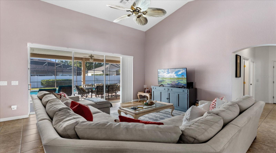 DAVENPORT, Florida 33896, 4 Bedrooms Bedrooms, ,3 BathroomsBathrooms,Residential,For Sale,BURFORD,0,MFRO6363945