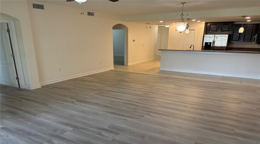 DAVENPORT, Florida 33896, 2 Bedrooms Bedrooms, ,2 BathroomsBathrooms,Residential,For Sale,AZALEA SANDS,0,MFRO6363762