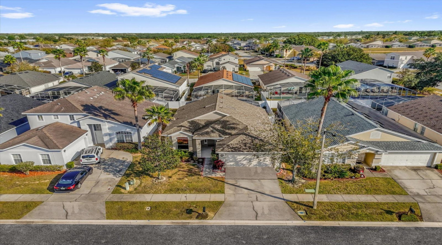 DAVENPORT, Florida 33897, 3 Bedrooms Bedrooms, ,2 BathroomsBathrooms,Residential,For Sale,BLOOMINGDALE,0,MFRO6364193