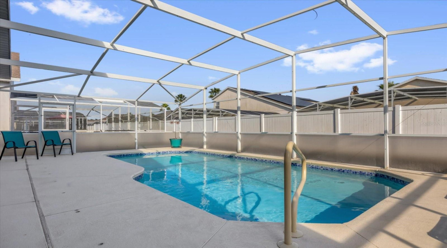 DAVENPORT, Florida 33897, 3 Bedrooms Bedrooms, ,2 BathroomsBathrooms,Residential,For Sale,BLOOMINGDALE,0,MFRO6364193