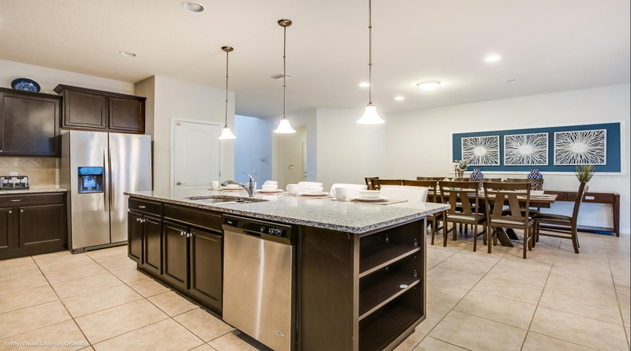 KISSIMMEE, Florida 34747, 8 Bedrooms Bedrooms, ,6 BathroomsBathrooms,Residential,For Sale,MACAPA,0,MFRO6364014