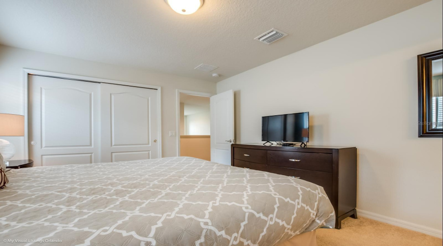 KISSIMMEE, Florida 34747, 8 Bedrooms Bedrooms, ,6 BathroomsBathrooms,Residential,For Sale,MACAPA,0,MFRO6364014