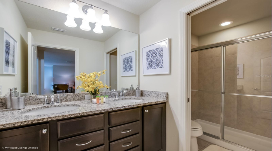 KISSIMMEE, Florida 34747, 8 Bedrooms Bedrooms, ,6 BathroomsBathrooms,Residential,For Sale,MACAPA,0,MFRO6364014