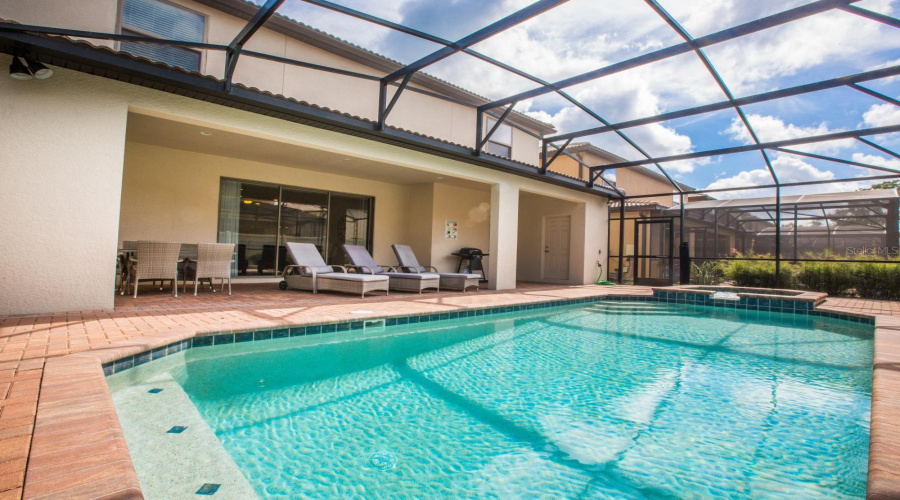 KISSIMMEE, Florida 34747, 8 Bedrooms Bedrooms, ,6 BathroomsBathrooms,Residential,For Sale,MACAPA,0,MFRO6364014