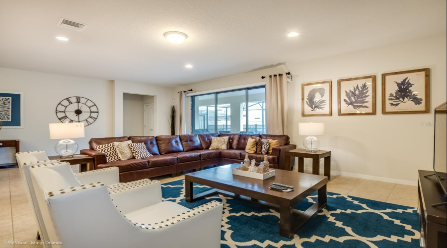 KISSIMMEE, Florida 34747, 8 Bedrooms Bedrooms, ,6 BathroomsBathrooms,Residential,For Sale,MACAPA,0,MFRO6364014