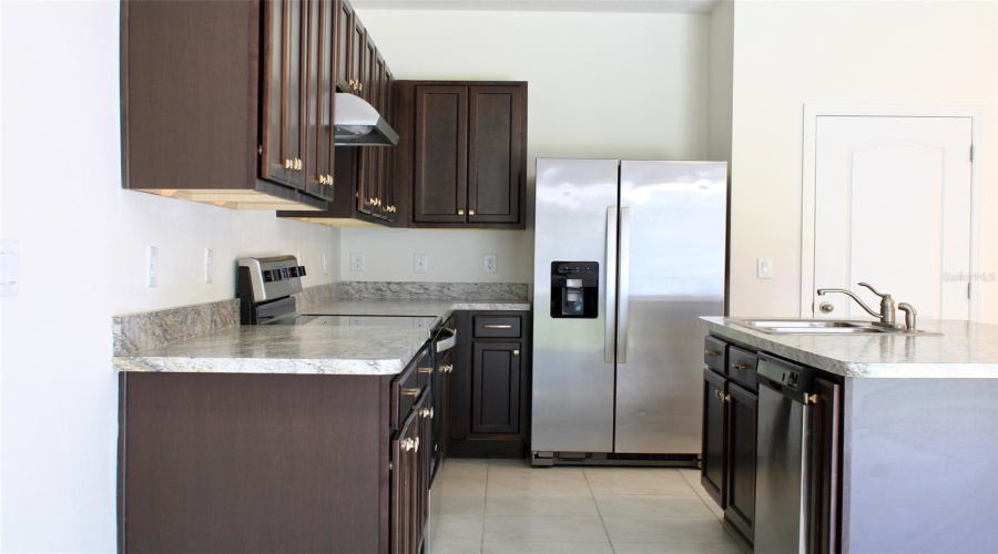 DAVENPORT, Florida 33837, 3 Bedrooms Bedrooms, ,2 BathroomsBathrooms,Residential,For Sale,YELLOW FINCH,0,MFRS5139564