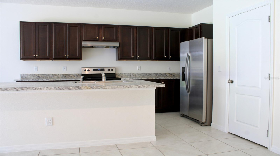 DAVENPORT, Florida 33837, 3 Bedrooms Bedrooms, ,2 BathroomsBathrooms,Residential,For Sale,YELLOW FINCH,0,MFRS5139564