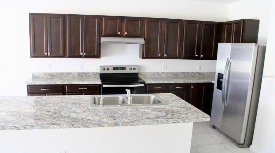 DAVENPORT, Florida 33837, 3 Bedrooms Bedrooms, ,2 BathroomsBathrooms,Residential,For Sale,YELLOW FINCH,0,MFRS5139564