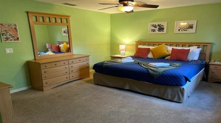 DAVENPORT, Florida 33897, 4 Bedrooms Bedrooms, ,3 BathroomsBathrooms,Residential,For Sale,VERONA,0,MFRO6364235