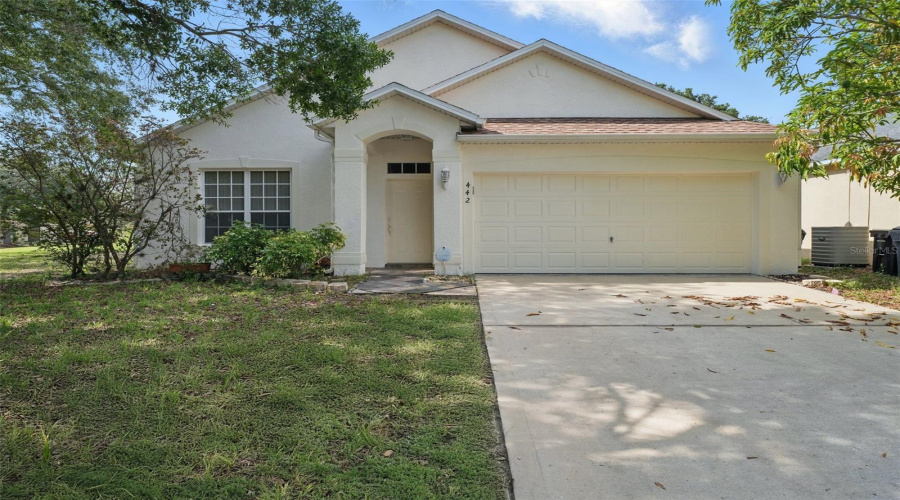 DAVENPORT, Florida 33837, 3 Bedrooms Bedrooms, ,2 BathroomsBathrooms,Residential,For Sale,GRAYSTONE,0,MFRTB8391089
