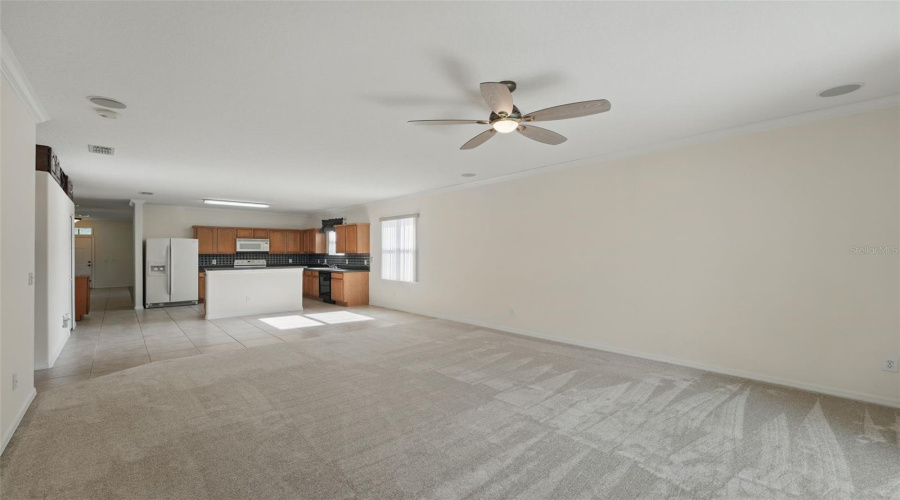 DAVENPORT, Florida 33837, 3 Bedrooms Bedrooms, ,2 BathroomsBathrooms,Residential,For Sale,GRAYSTONE,0,MFRTB8391089