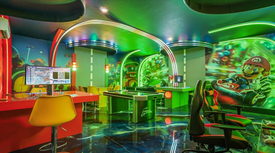 KISSIMMEE, Florida 34747, 9 Bedrooms Bedrooms, ,6 BathroomsBathrooms,Residential,For Sale,CALM SHORE,0,MFRO6364031