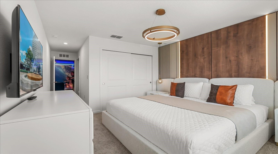 KISSIMMEE, Florida 34747, 9 Bedrooms Bedrooms, ,6 BathroomsBathrooms,Residential,For Sale,CALM SHORE,0,MFRO6364031