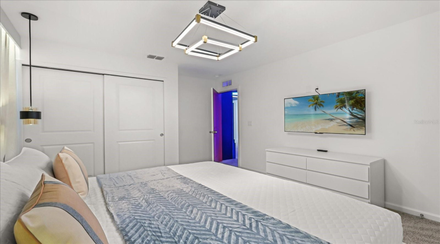 KISSIMMEE, Florida 34747, 9 Bedrooms Bedrooms, ,6 BathroomsBathrooms,Residential,For Sale,CALM SHORE,0,MFRO6364031