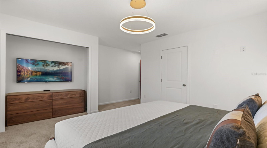 KISSIMMEE, Florida 34747, 9 Bedrooms Bedrooms, ,6 BathroomsBathrooms,Residential,For Sale,CALM SHORE,0,MFRO6364031