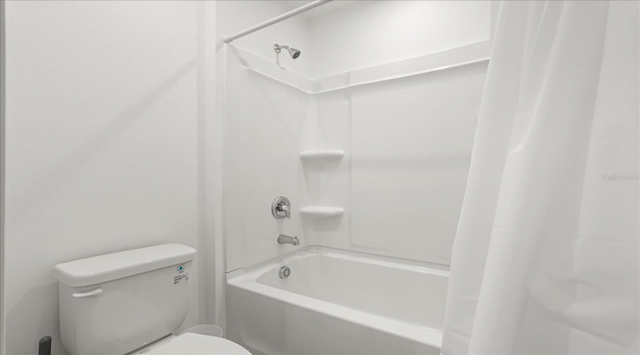 KISSIMMEE, Florida 34747, 9 Bedrooms Bedrooms, ,6 BathroomsBathrooms,Residential,For Sale,CALM SHORE,0,MFRO6364031