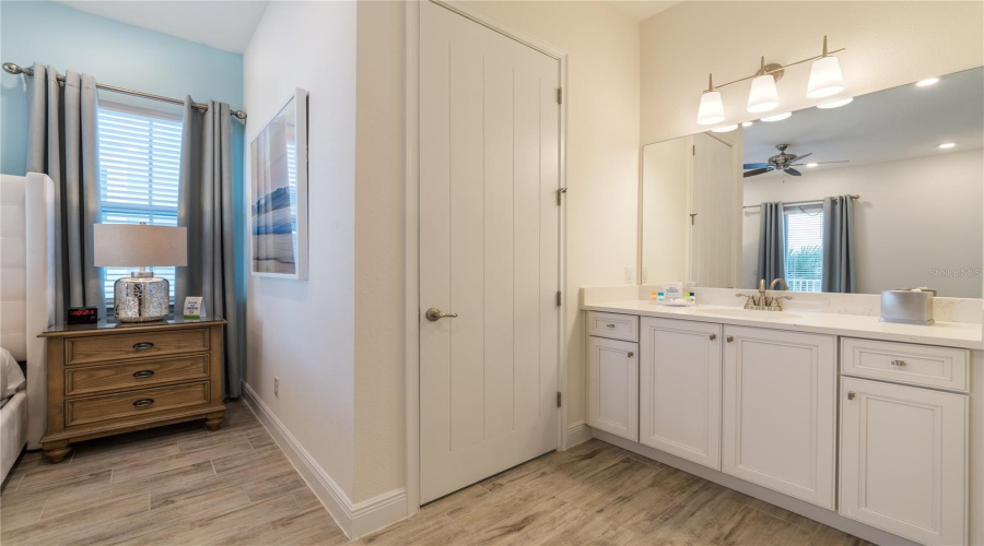 KISSIMMEE, Florida 34747, 2 Bedrooms Bedrooms, ,2 BathroomsBathrooms,Residential,For Sale,LATITUDE,0,MFRO6364537