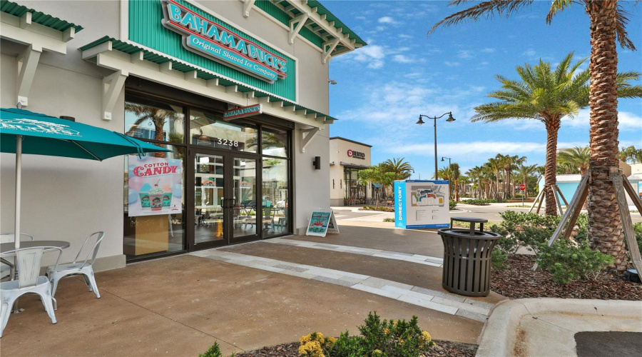 KISSIMMEE, Florida 34747, 2 Bedrooms Bedrooms, ,2 BathroomsBathrooms,Residential,For Sale,LATITUDE,0,MFRO6364537