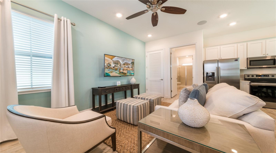 KISSIMMEE, Florida 34747, 2 Bedrooms Bedrooms, ,2 BathroomsBathrooms,Residential,For Sale,LATITUDE,0,MFRO6364537