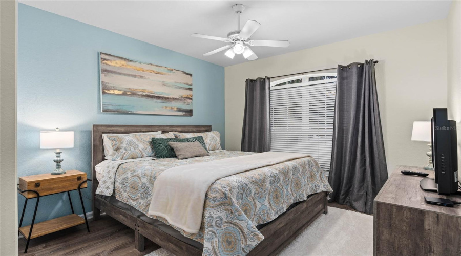 KISSIMMEE, Florida 34747, 4 Bedrooms Bedrooms, ,4 BathroomsBathrooms,Residential,For Sale,BASNETT,0,MFRO6364628