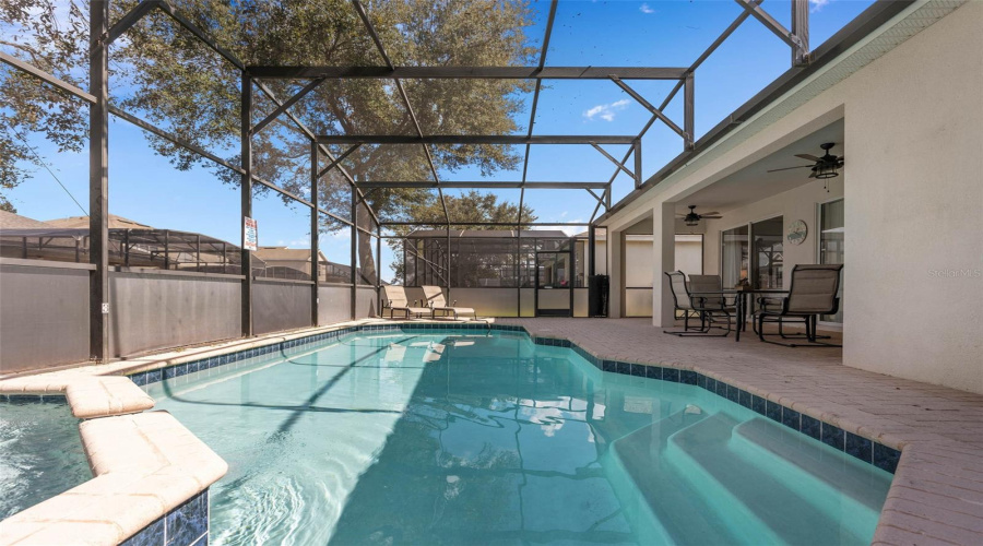 KISSIMMEE, Florida 34747, 4 Bedrooms Bedrooms, ,4 BathroomsBathrooms,Residential,For Sale,BASNETT,0,MFRO6364628