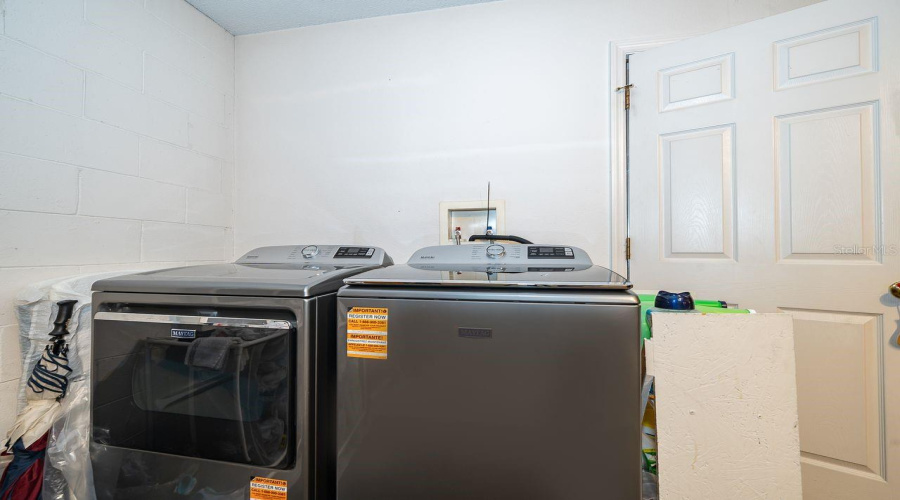 DAVENPORT, Florida 33897, 4 Bedrooms Bedrooms, ,2 BathroomsBathrooms,Residential,For Sale,HALSTEAD,0,MFRS5134482