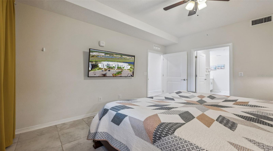 KISSIMMEE, Florida 34746, 2 Bedrooms Bedrooms, ,2 BathroomsBathrooms,Residential,For Sale,CLOCK TOWER,0,MFRS5139599