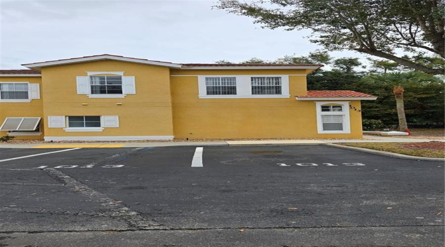 KISSIMMEE, Florida 34746, 4 Bedrooms Bedrooms, ,3 BathroomsBathrooms,Residential,For Sale,PARK RIDGE,0,MFRO6275327