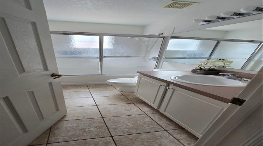 KISSIMMEE, Florida 34746, 4 Bedrooms Bedrooms, ,3 BathroomsBathrooms,Residential,For Sale,PARK RIDGE,0,MFRO6275327