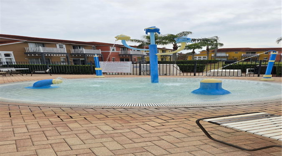 KISSIMMEE, Florida 34746, 4 Bedrooms Bedrooms, ,3 BathroomsBathrooms,Residential,For Sale,PARK RIDGE,0,MFRO6275327