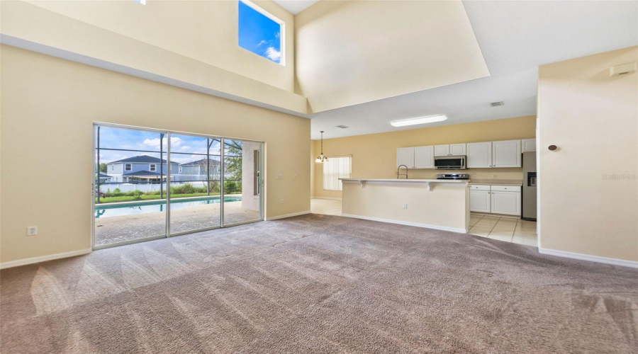 DAVENPORT, Florida 33897, 5 Bedrooms Bedrooms, ,3 BathroomsBathrooms,Residential,For Sale,HIGHGATE PARK,0,MFRO6334969