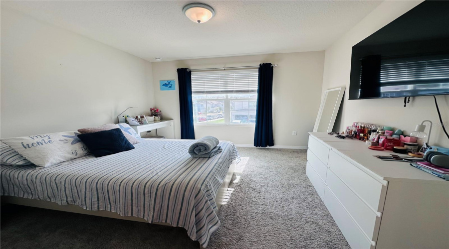 KISSIMMEE, Florida 34746, 3 Bedrooms Bedrooms, ,2 BathroomsBathrooms,Residential,For Sale,SPARKLING SHELL,0,MFRS5139636