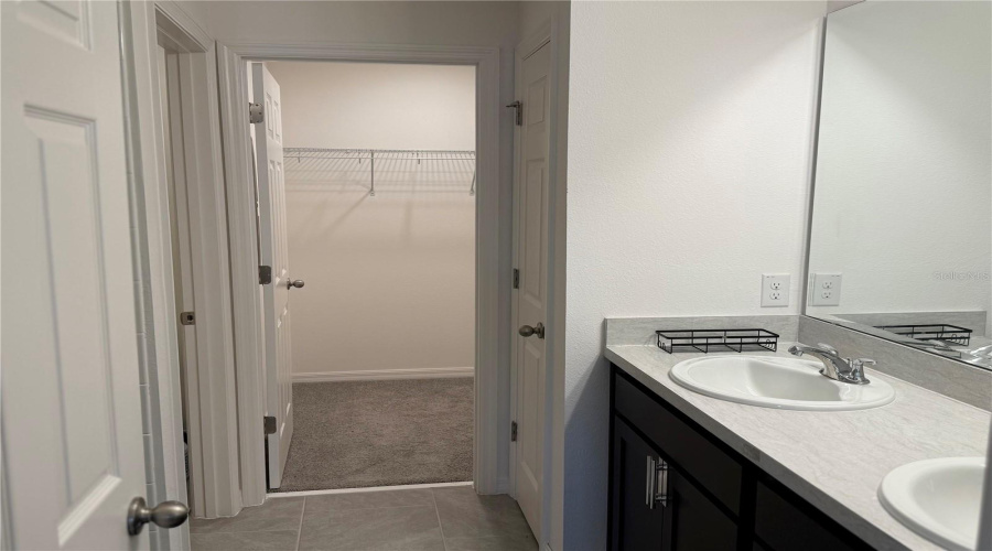 KISSIMMEE, Florida 34746, 4 Bedrooms Bedrooms, ,2 BathroomsBathrooms,Residential,For Sale,WOODY CYPRESS,0,MFRO6364910