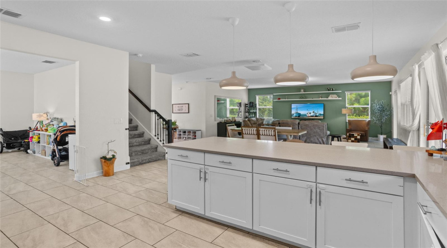 KISSIMMEE, Florida 34746, 6 Bedrooms Bedrooms, ,6 BathroomsBathrooms,Residential,For Sale,TARGET,0,MFRO6342138