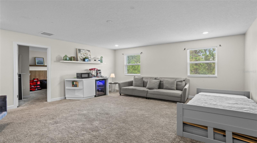 KISSIMMEE, Florida 34746, 6 Bedrooms Bedrooms, ,6 BathroomsBathrooms,Residential,For Sale,TARGET,0,MFRO6342138