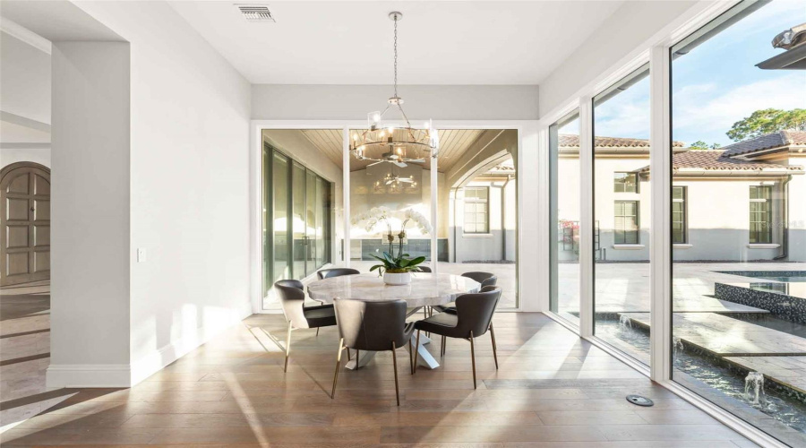 Breakfast nook with a view..