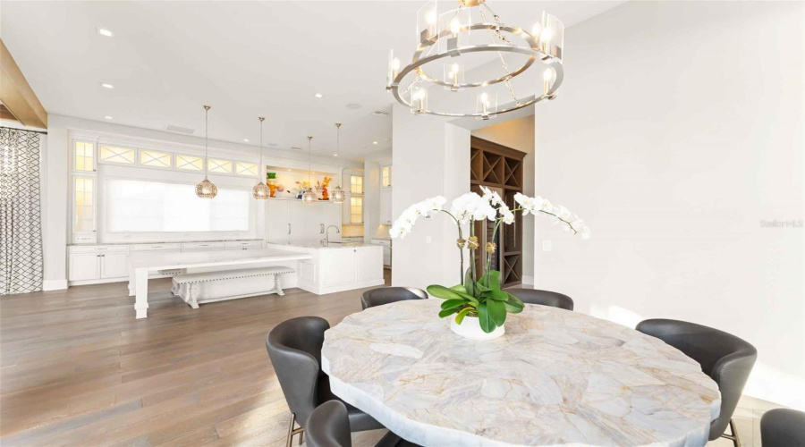 GOLDEN OAK, Florida 32836, 5 Bedrooms Bedrooms, ,5 BathroomsBathrooms,Residential,For Sale,HYPERION,0,MFRO6363272