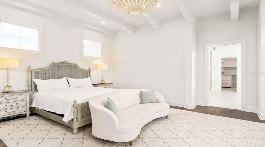 GOLDEN OAK, Florida 32836, 5 Bedrooms Bedrooms, ,5 BathroomsBathrooms,Residential,For Sale,HYPERION,0,MFRO6363272