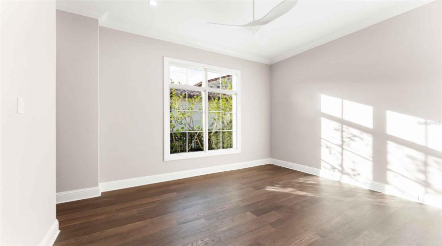 Fifth ensuite bedroom..