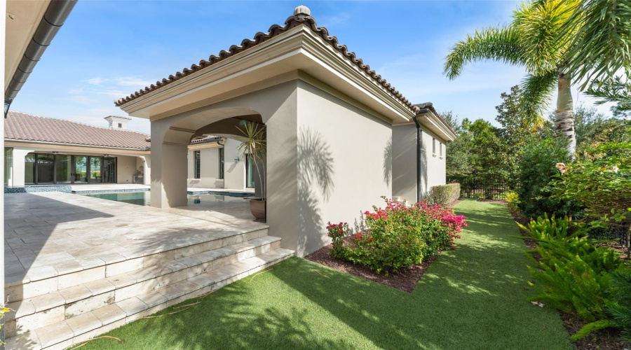 GOLDEN OAK, Florida 32836, 5 Bedrooms Bedrooms, ,5 BathroomsBathrooms,Residential,For Sale,HYPERION,0,MFRO6363272