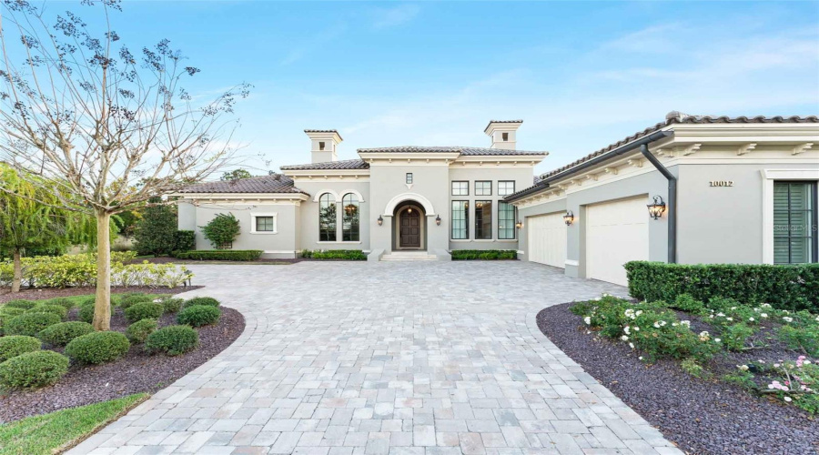 GOLDEN OAK, Florida 32836, 5 Bedrooms Bedrooms, ,5 BathroomsBathrooms,Residential,For Sale,HYPERION,0,MFRO6363272