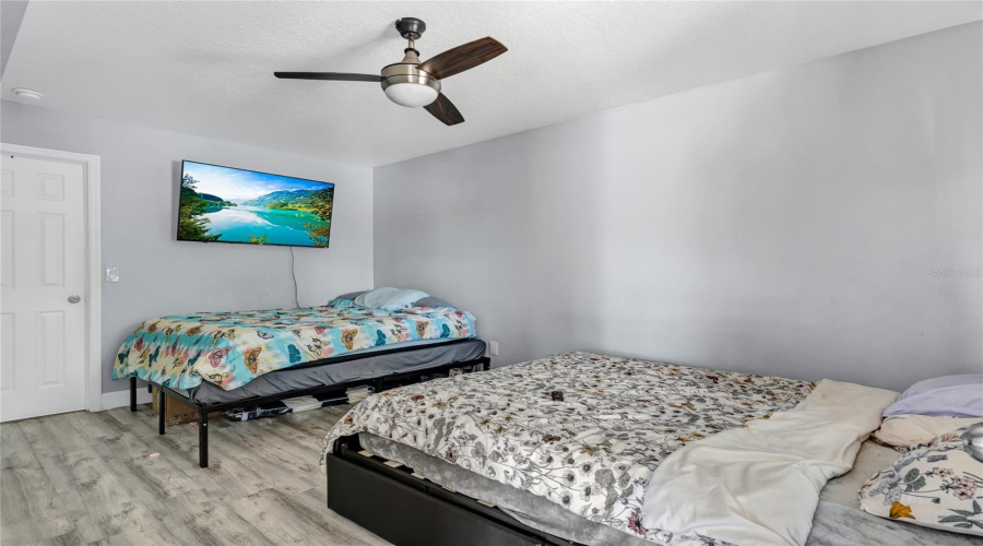 DAVENPORT, Florida 33897, 4 Bedrooms Bedrooms, ,3 BathroomsBathrooms,Residential,For Sale,COCONUT PALM,0,MFRO6357773